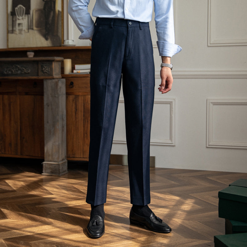 Slim-Fit New York Business Everyday Pleated Trousers